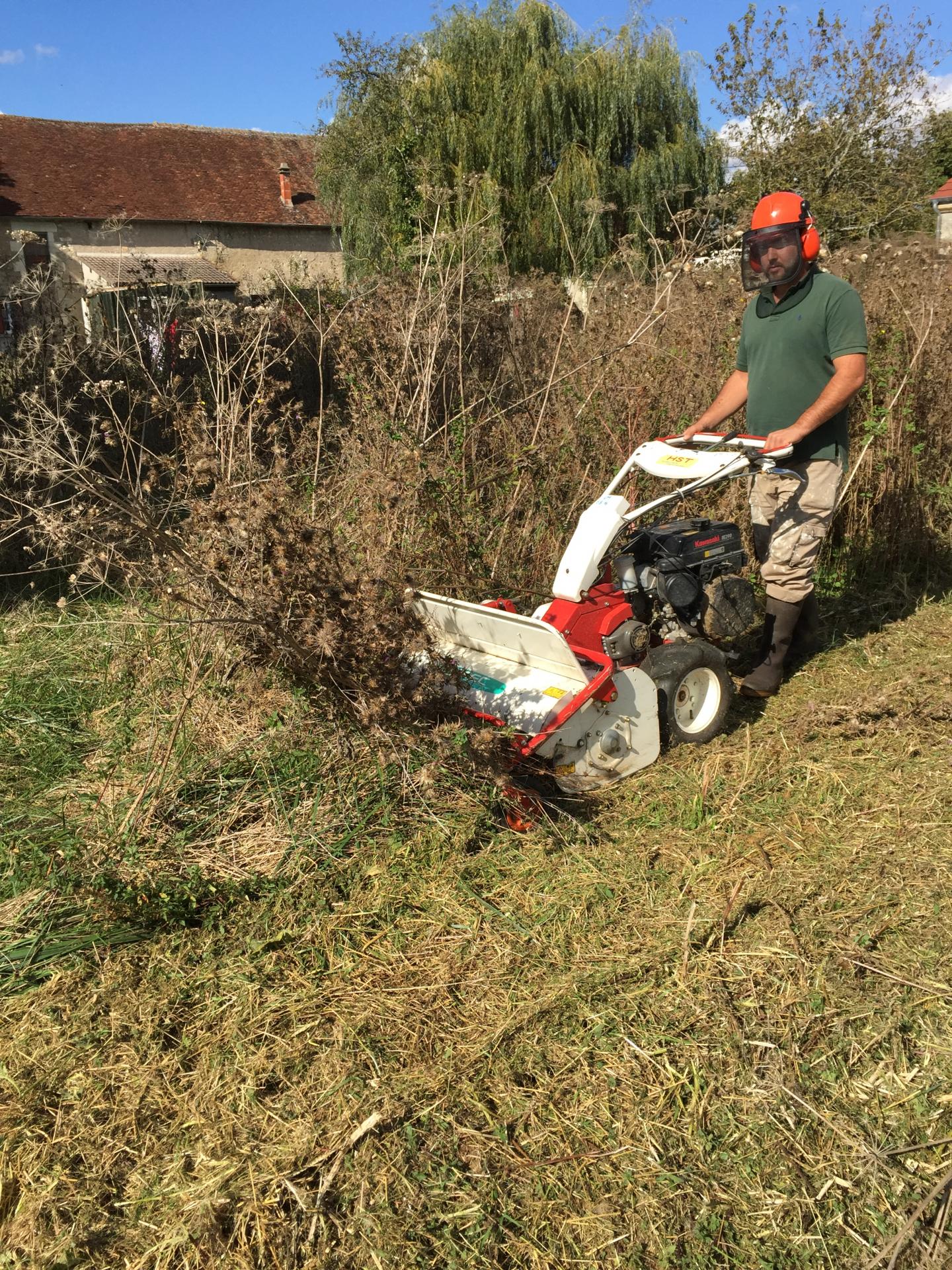 Debroussaillage Defrichage Fauchage Nievre Cher Yonne Loiret